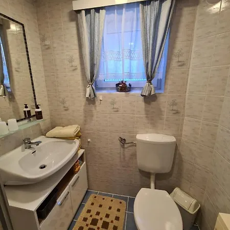 Ferienwohnung Juergen Horn Apartamento Hohentauern